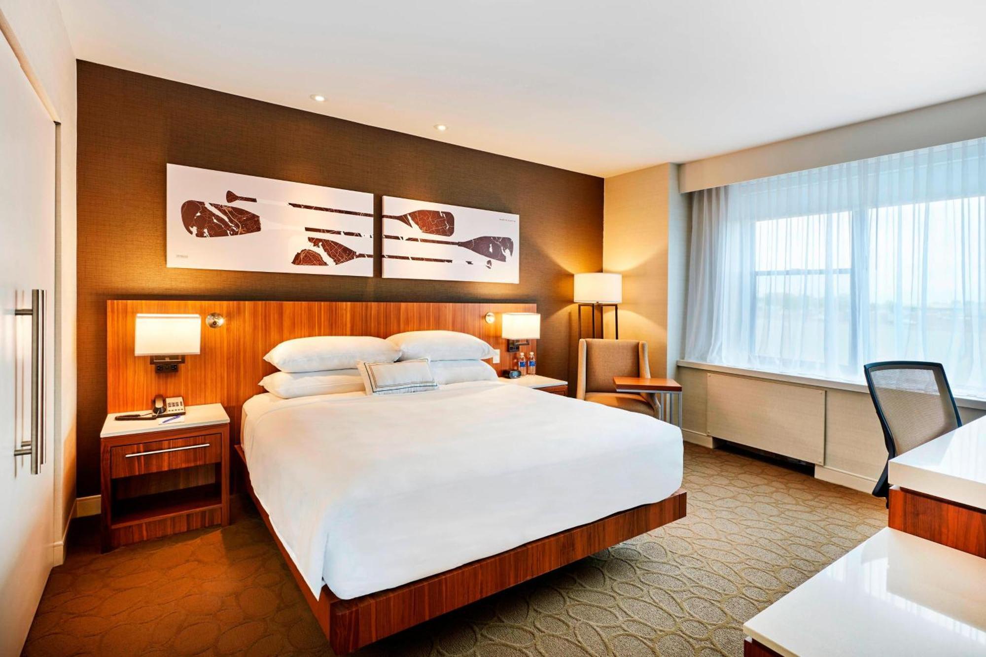 Delta Hotels By Marriott Dartmouth Bagian luar foto