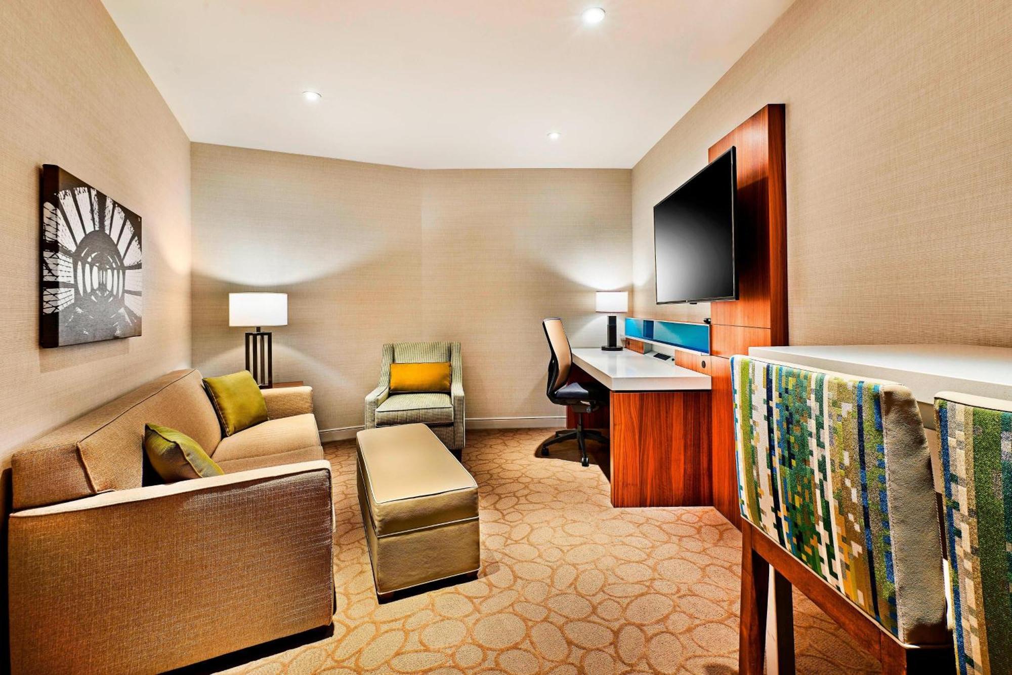 Delta Hotels By Marriott Dartmouth Bagian luar foto